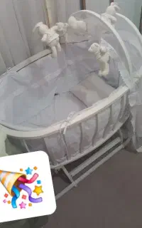 گهواره یا همون تخت نوزادی