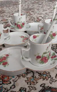 رولت خوری گلسرخی