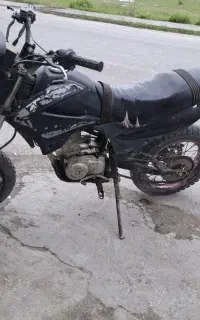 موتور اکسل 200 شاستی و پوسته پلاک ملی مدارک کامل