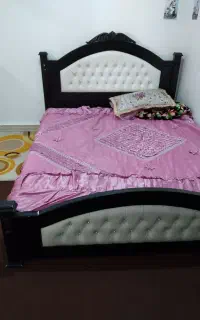 تخت سلطنتی باتشک