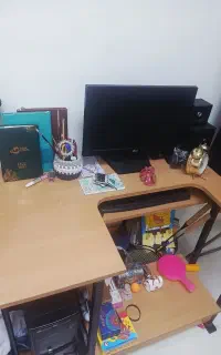 میز کامپیوتر و تحریر
