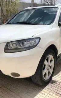 سانتافه ۲۰۰۸ بدون رنگ