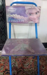 میز تحریر کاملا سالم