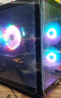 کیس گیمینگ گرافیک ۸گیگ