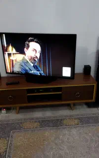 یه دی وی دی وپنج تاباند