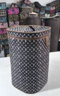 کاور رخت چرک و اسباب بازی
