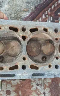 سرسیلندر پژو ۴۰۵ بدون پوسیدگی.همراه با موتور
