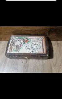 جعبه چوبی بسیار  قدیمی اندازه ۱۳×۲۲