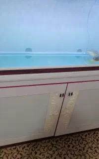 آکواریوم یک و نیم متری