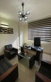 درآمد وحقوق 30 میلیون تومان به بالا