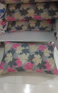 پشتی درجه یک