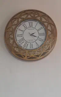 ساعت دیواری