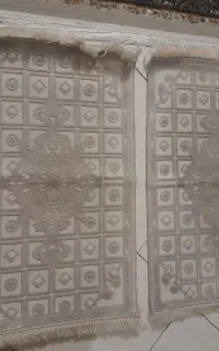 یک جفت پا دری طوسی خیلی روشن