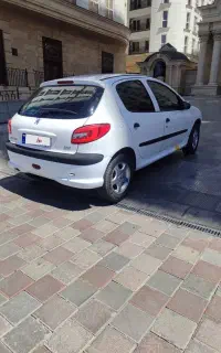 ۲۰۶ مدل ۸۹ تمیز