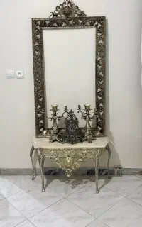 آینه و شمعدان
