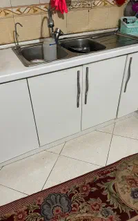 کابینت های گلاس در دو رنگ