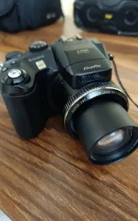دوربین عکاسی Finepix ساخت ژاپن