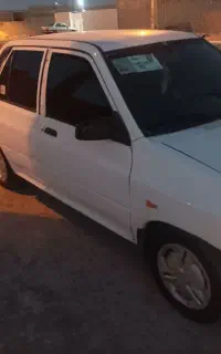 پراید سفید