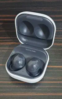 ایرپاد گلکسی بادز ۲....