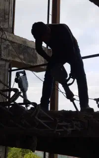 تخریب ساختمان