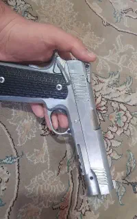 تفنگ اسباب بازی