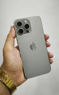 آیفون 15 پرومکس 256GB ZA تیتانیوم در حد نو و آکبند