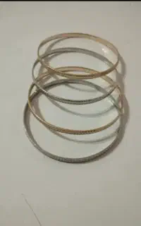 النگو طلا روس
