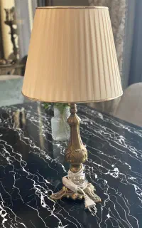 آباژور آنتیک