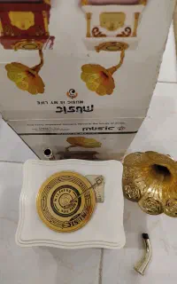 جعبه موزیکال نو همراه با کارتون