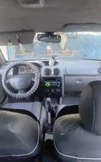 ماشین مدل ۹۶ سالم وتمیز