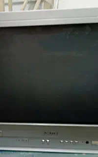 تلوزیون اسنوا قدیمی سالم در حد نو