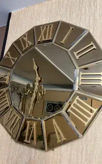 ساعت دیواری آینه ای