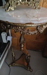 ۲ عدد میز و یک عدد میز تلفن برنز