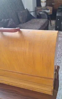 جعبه چرخ خیاطی