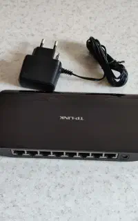 سوییچ8پورت گیگابیتی ودسکتاپ(TP-LINK)