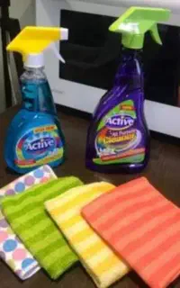 خدمات و نظافت منزل و خانه و بازسازی و رنگ‌آمیزی