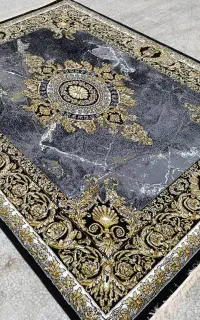 به علت جمع آوری فرش با ۵۰ درصد تخفیف ویژه