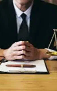 وکیل پایه یک دادگستری و مشاور حقوقی