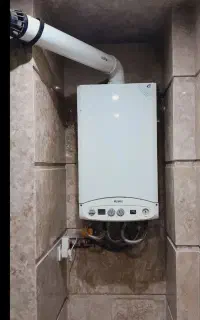 تعمیرات تخصصی پکیج ،سرویس،هواگیری، عیبیابی در محل