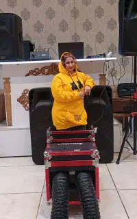 دیجی افسون هستم شاد و پر انرژی در خدمت شما
