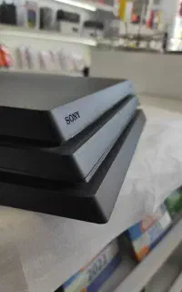 کنسول ps4 پرو pro دو دسته فول گیم کپی خور با ضمانت