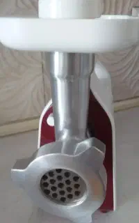 چرخ‌گوشت‌نانیوا‌.اکبند
