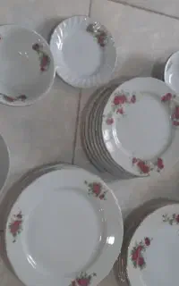 ظروف  قدیمی