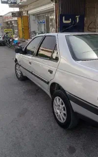 پژو 405 نقرای