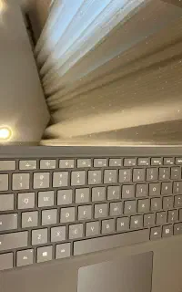 مایکروسافت سرفیس ۸ پرو