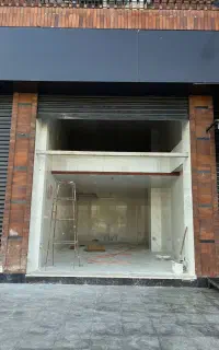 مغازه/فلکه فرودگاه‌/بر بلوار پاسداران۴۵متر +بالکن