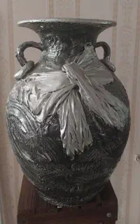 استندگل و گلدان