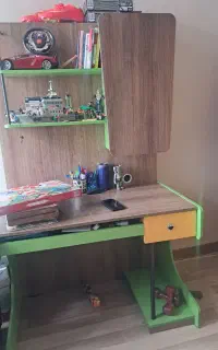 میز تحریر وکمد