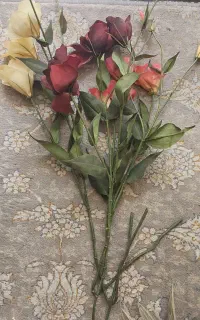 گل  مصنوعی برای گلدان و درب اتاق