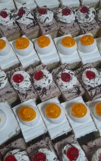 سفارش واموزش کیک و شیرینی